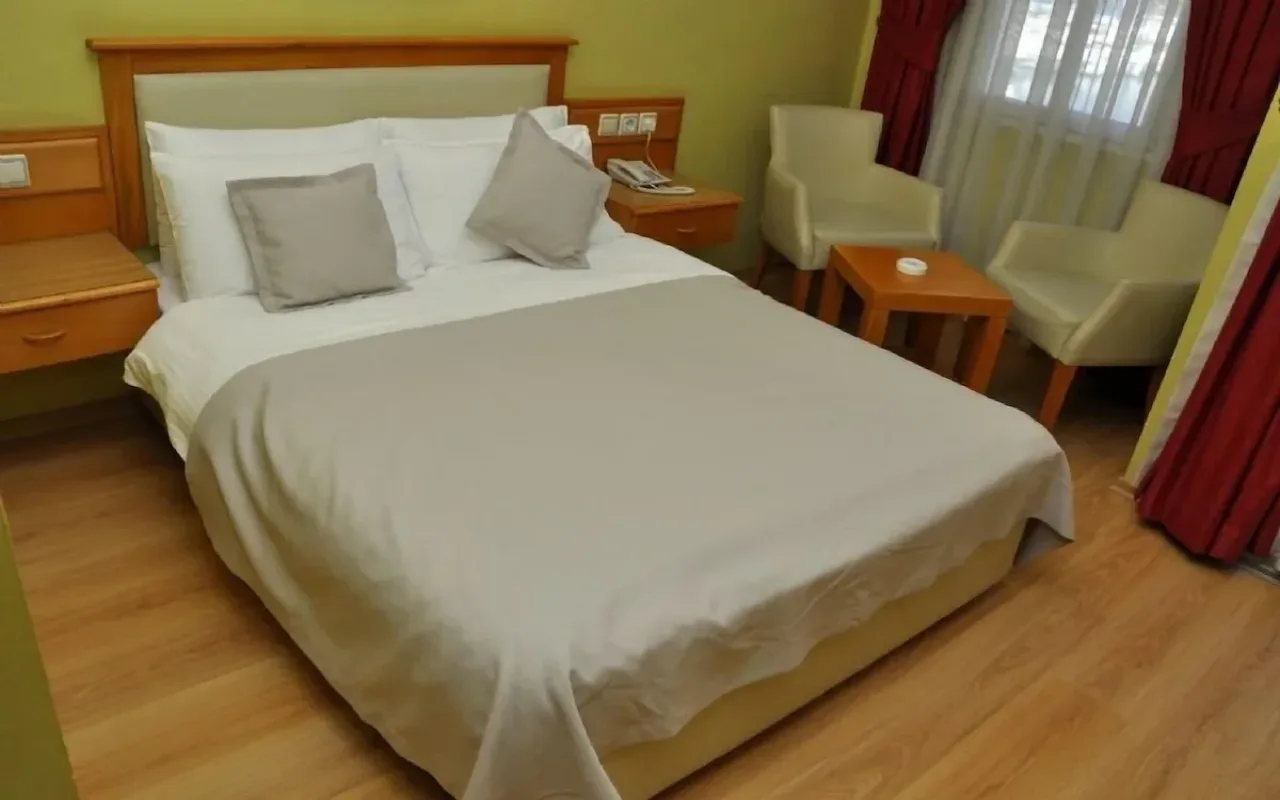 Deluxe Çift Kişilik Oda